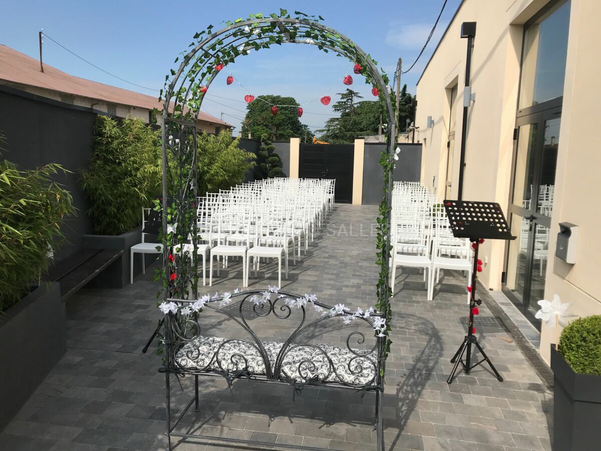 SALLE DE RECEPTION 77 LE PATIO 160 PERS CEREMONIE LAIQUE