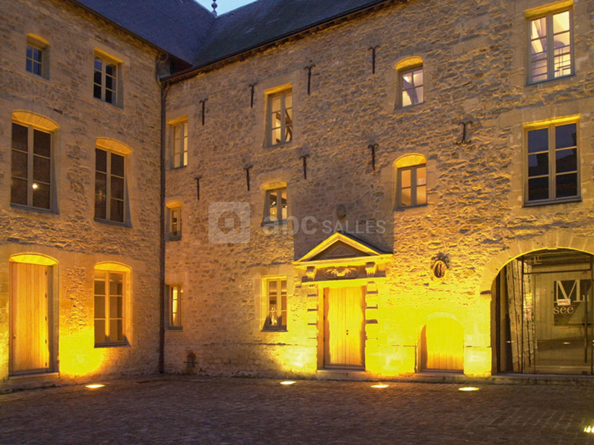 Hôtel Ibis Charleville-Mézières