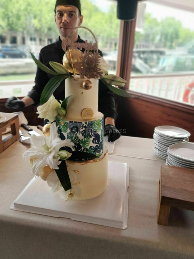 Wedding cake