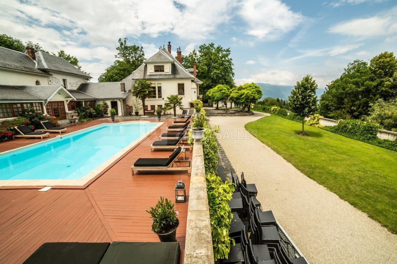 Piscine et Jardins