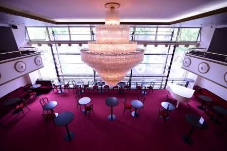 Le Bar Mezzanine