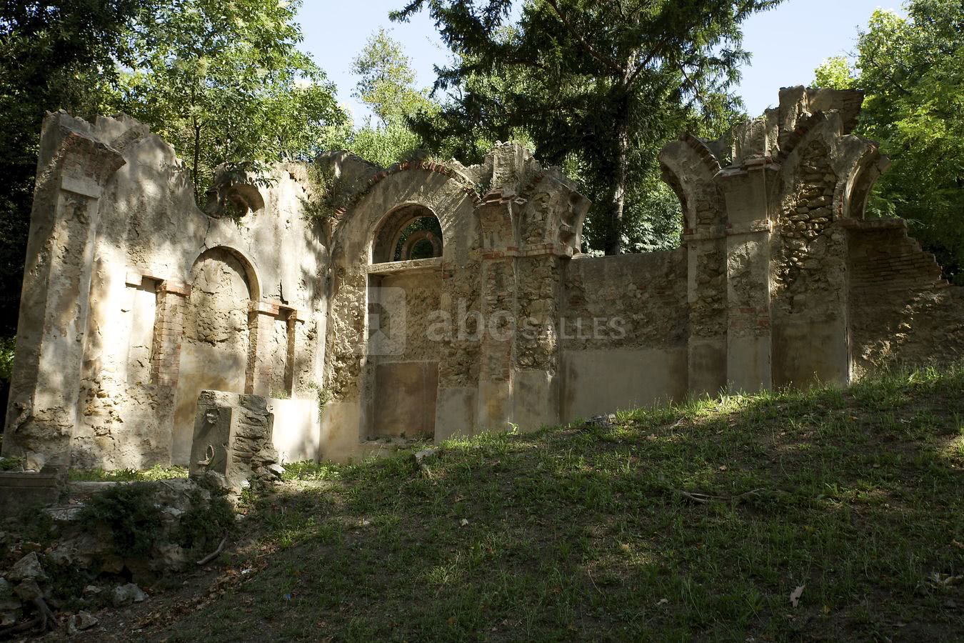 Ruine dans le parc