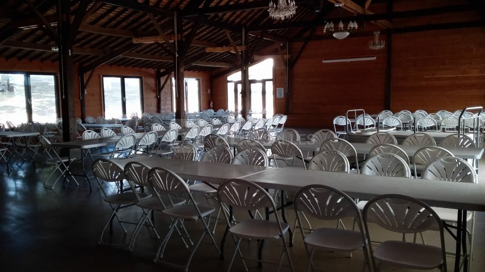 Salle de réception - Grange de Bézyl