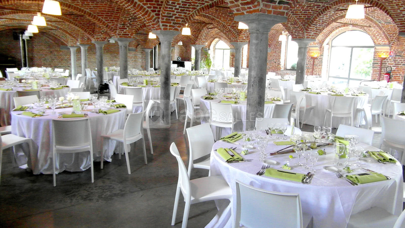 Aux Étables de l'Aunelle - ABC Salles