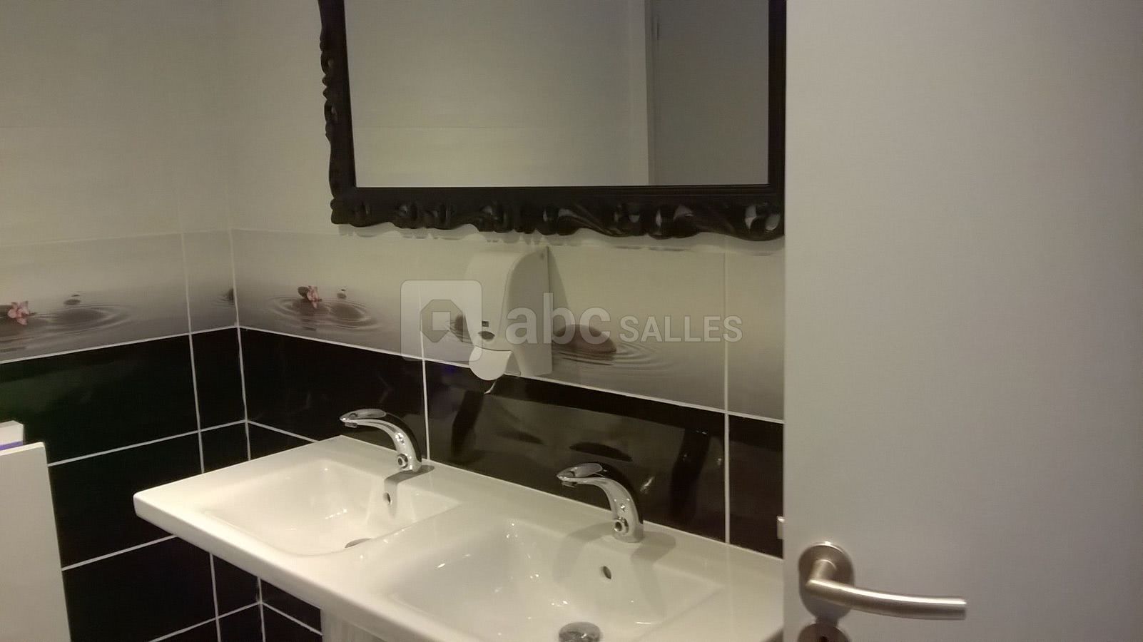 Sanitaires salle de réception