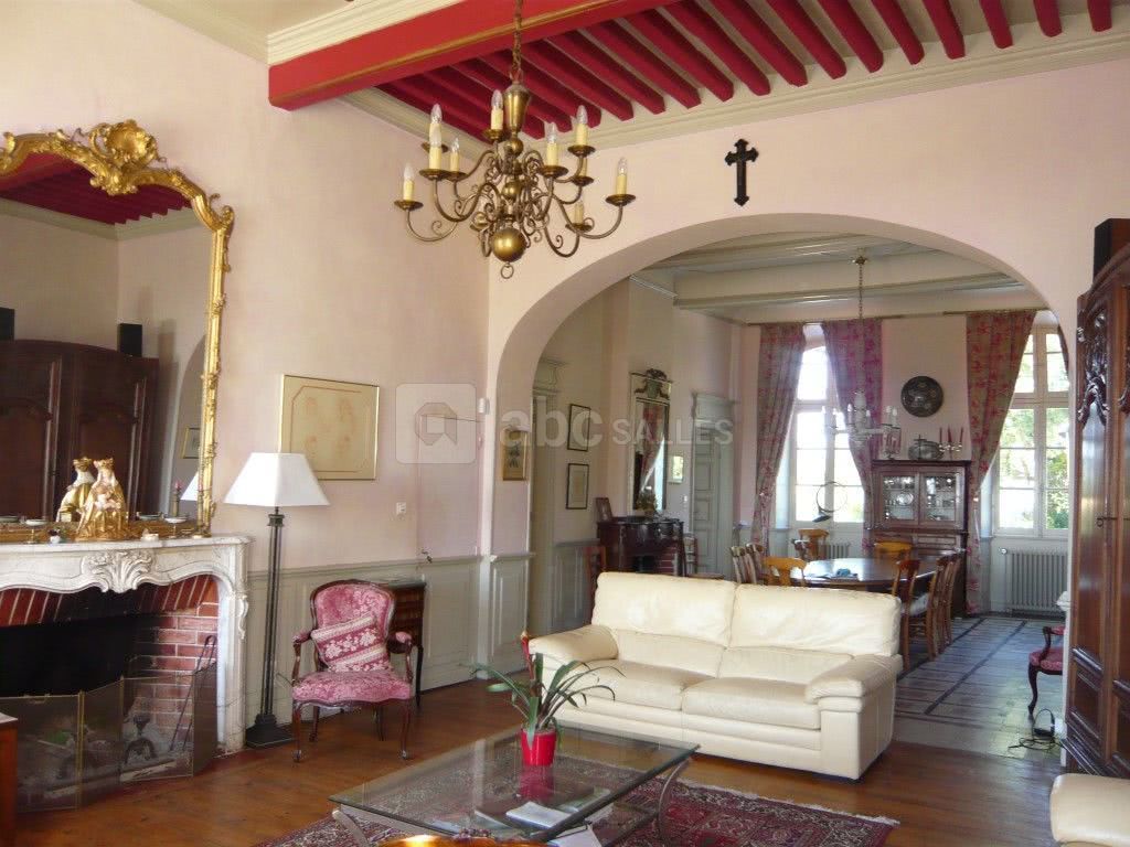 Salon