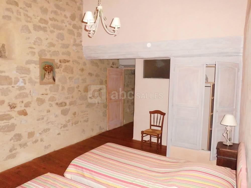 Chambre rose de la petite maison d'amis