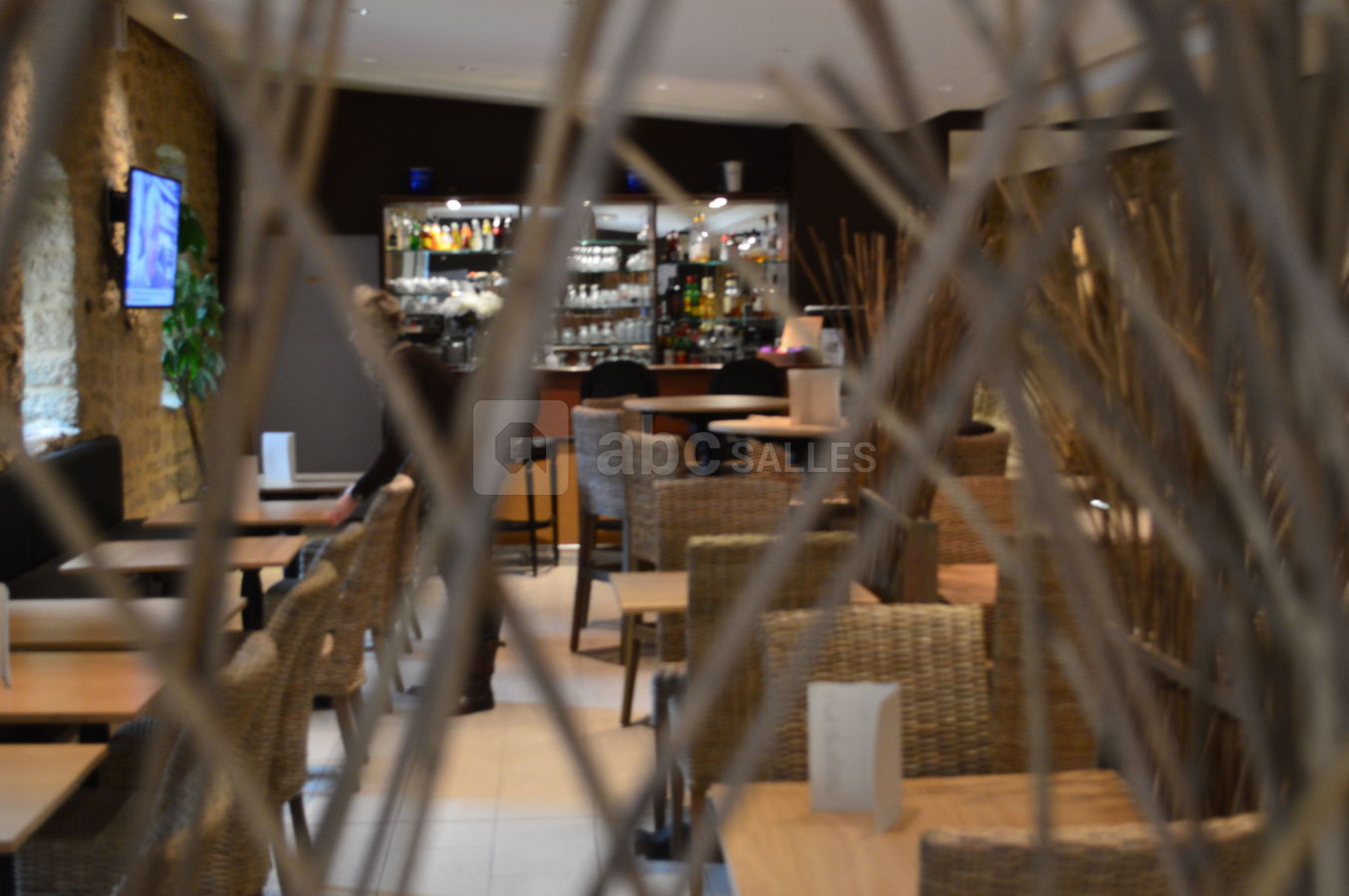 BISTRO-BAR