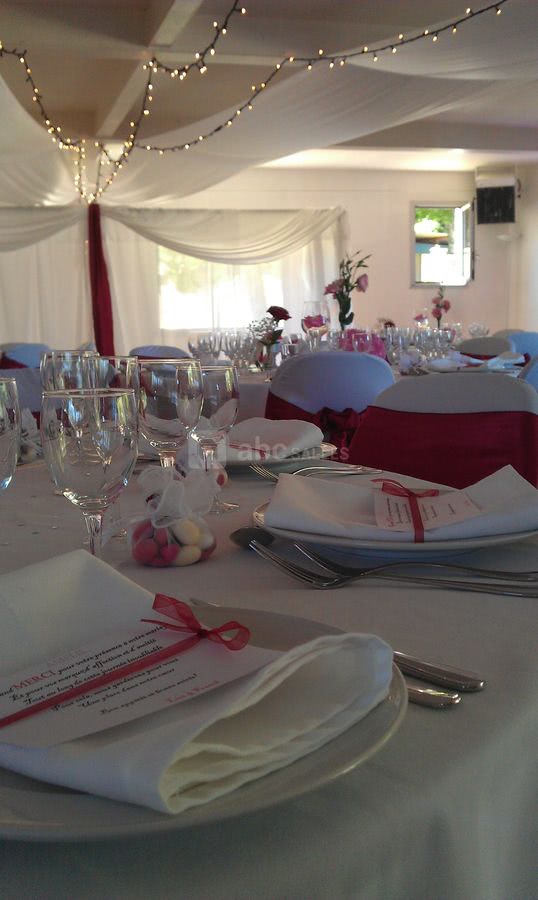 Mariage rose profond
