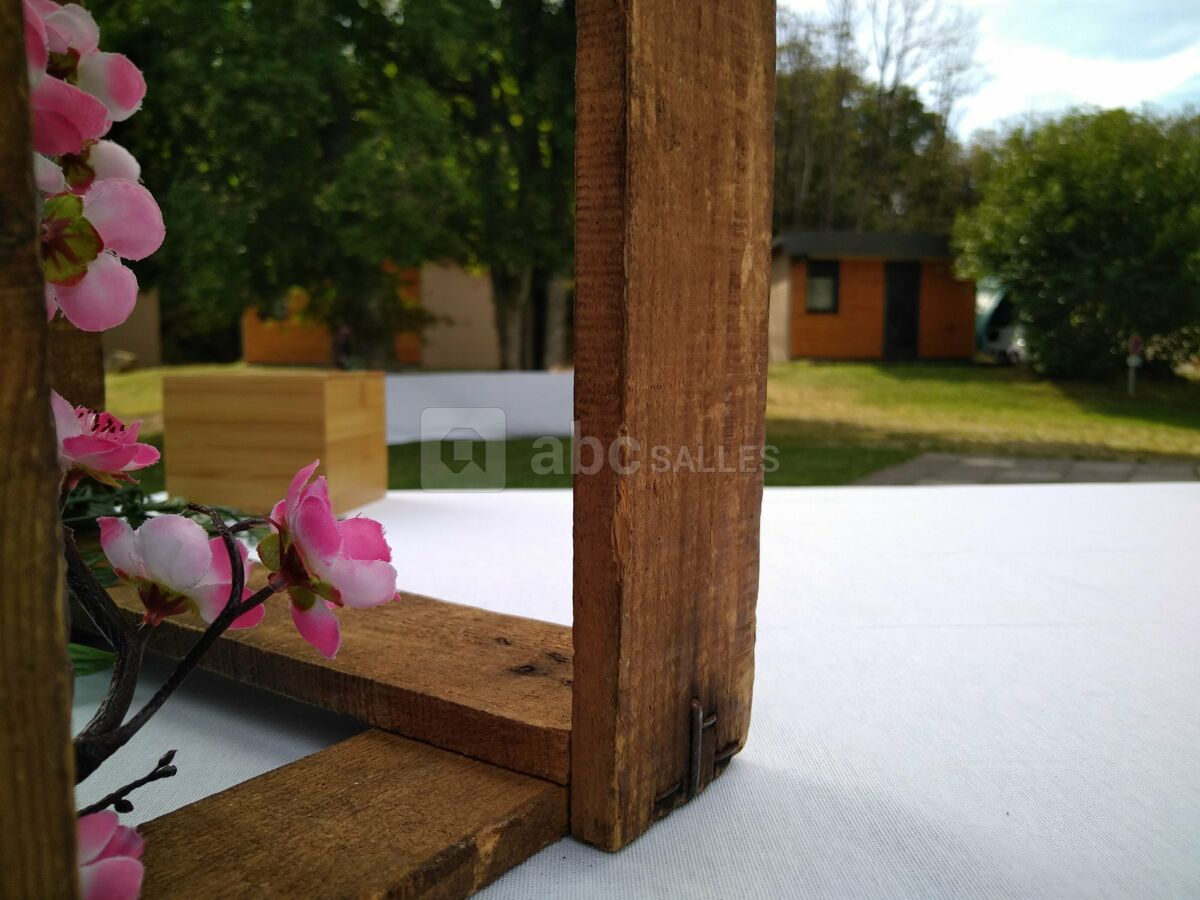 #domainelafontaine19 chalet