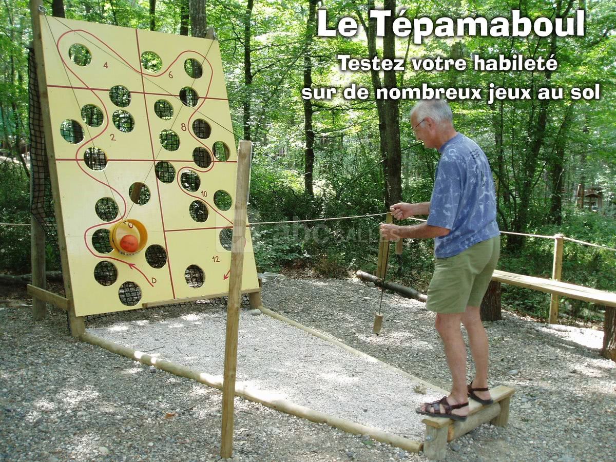 Vous préférez les jeux au sols ? tépacap vous propose une multitude d'activités ludiques et drôles : le monde obscur, le tépamaboul, paintball, ...