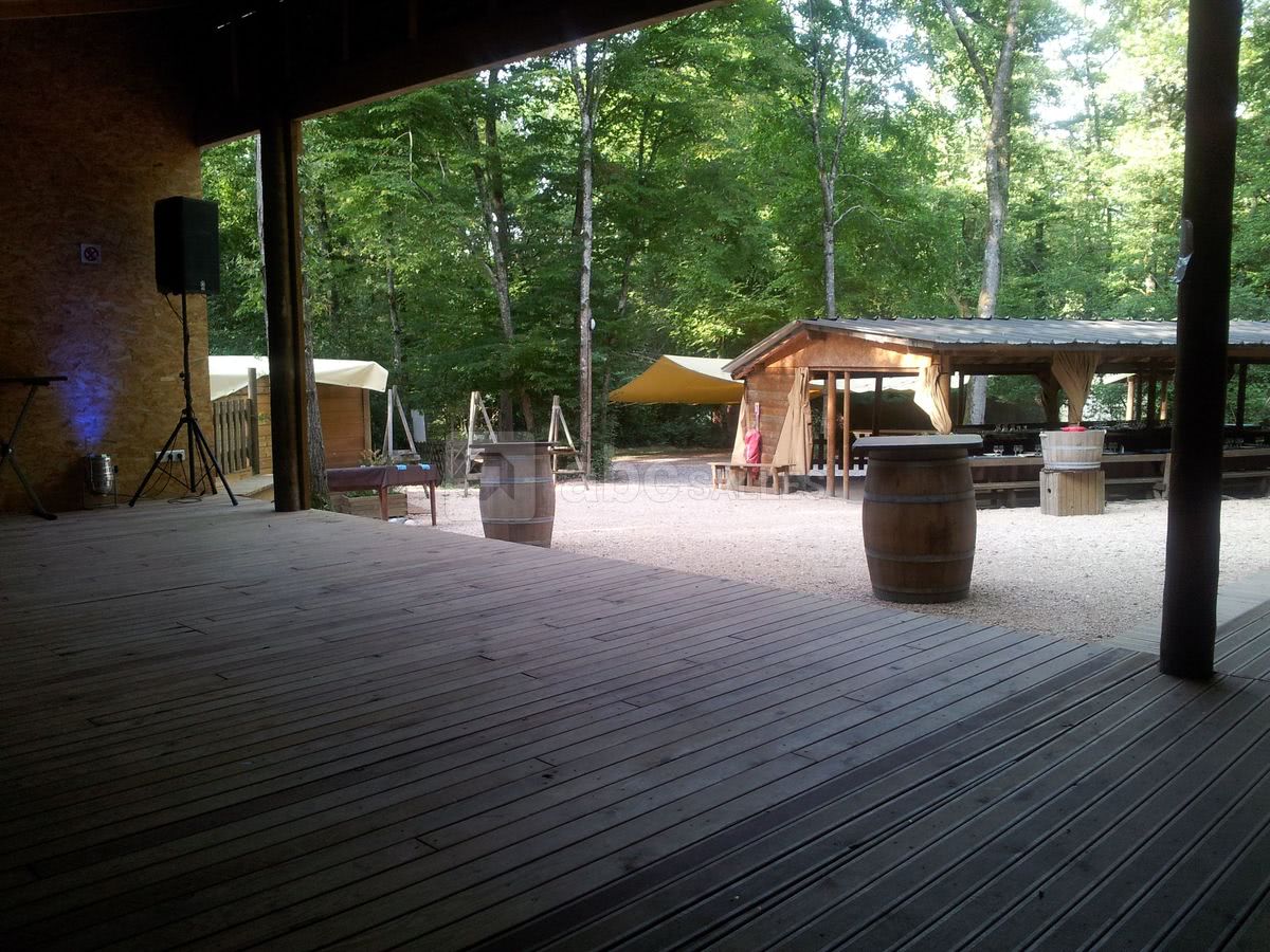 Vue sur l'espace repas