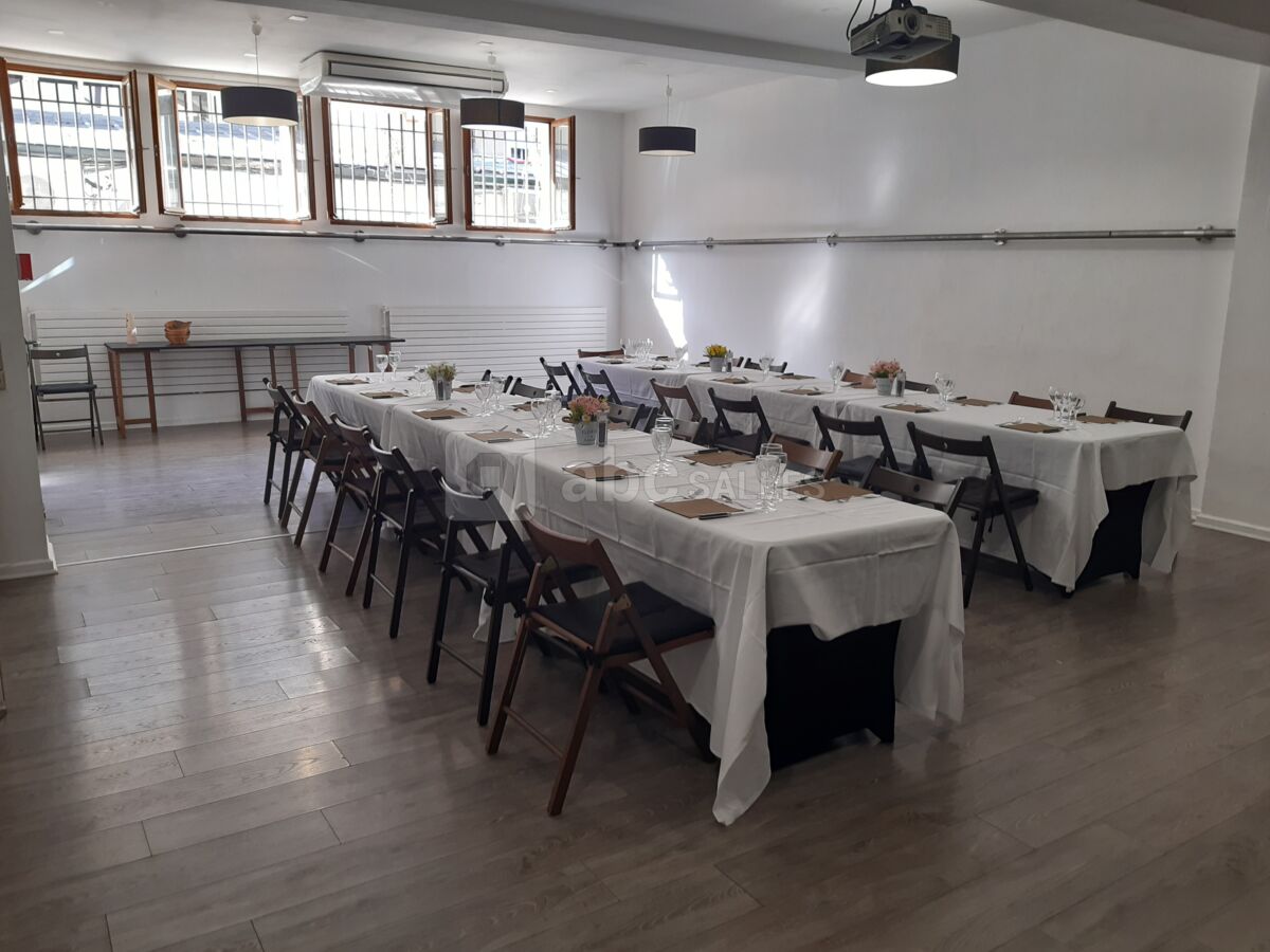 Le Studio - diner assis