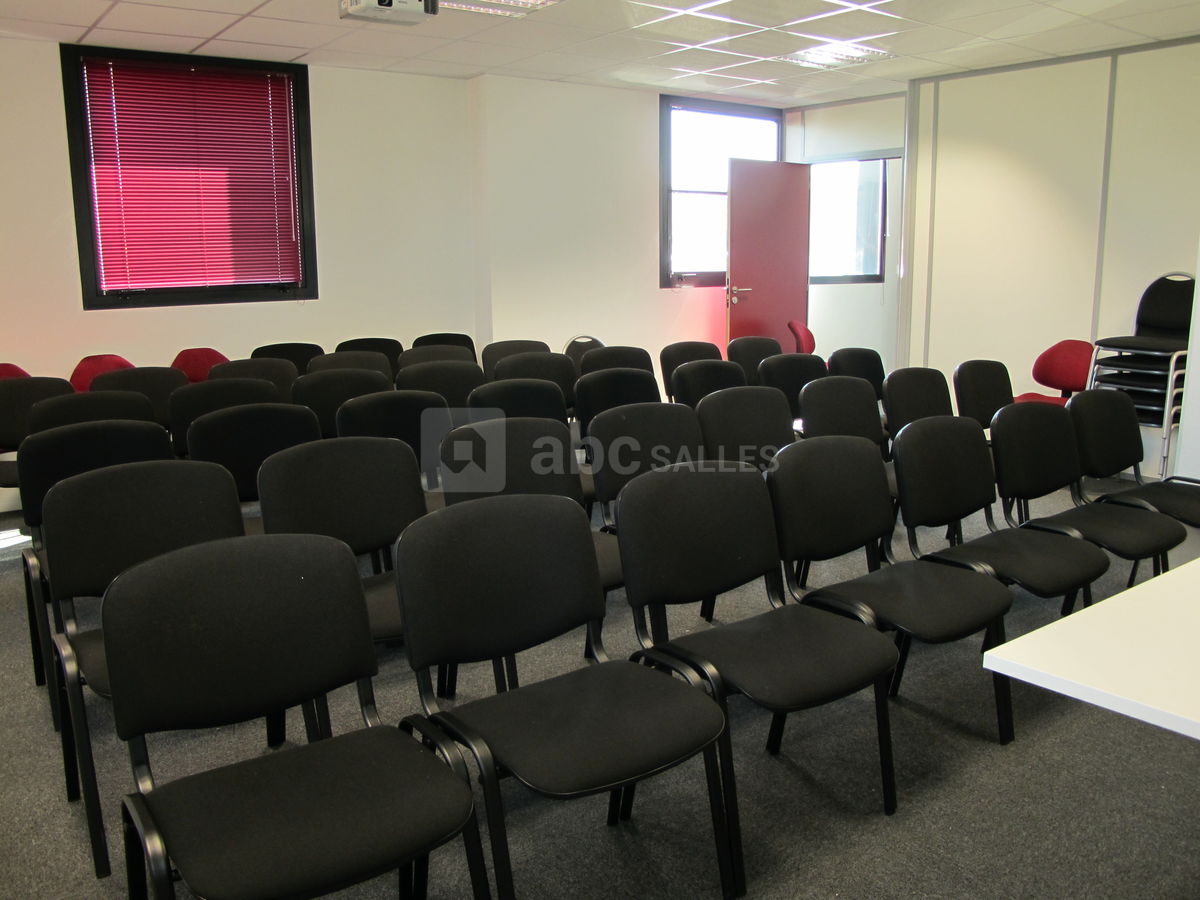 Salle 50 chaises - conference