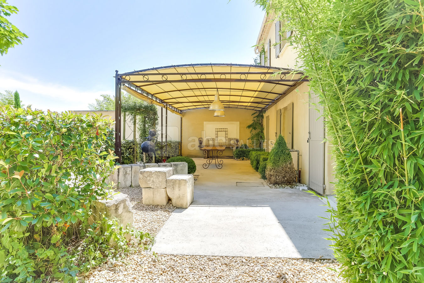 Tonnelle 1er jardin