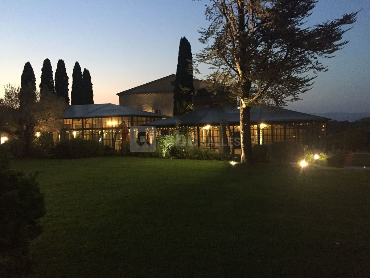 L'orangeraie extérieur