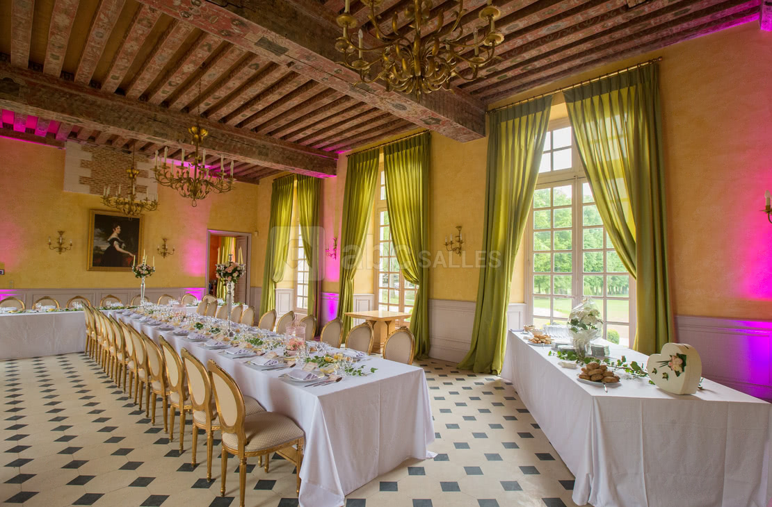 Les Cabanes des Grands Chênes