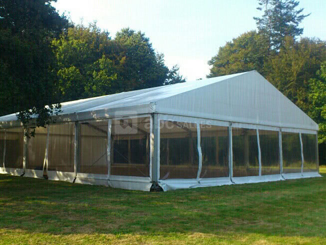 Exemple de chapiteau en 15m de large