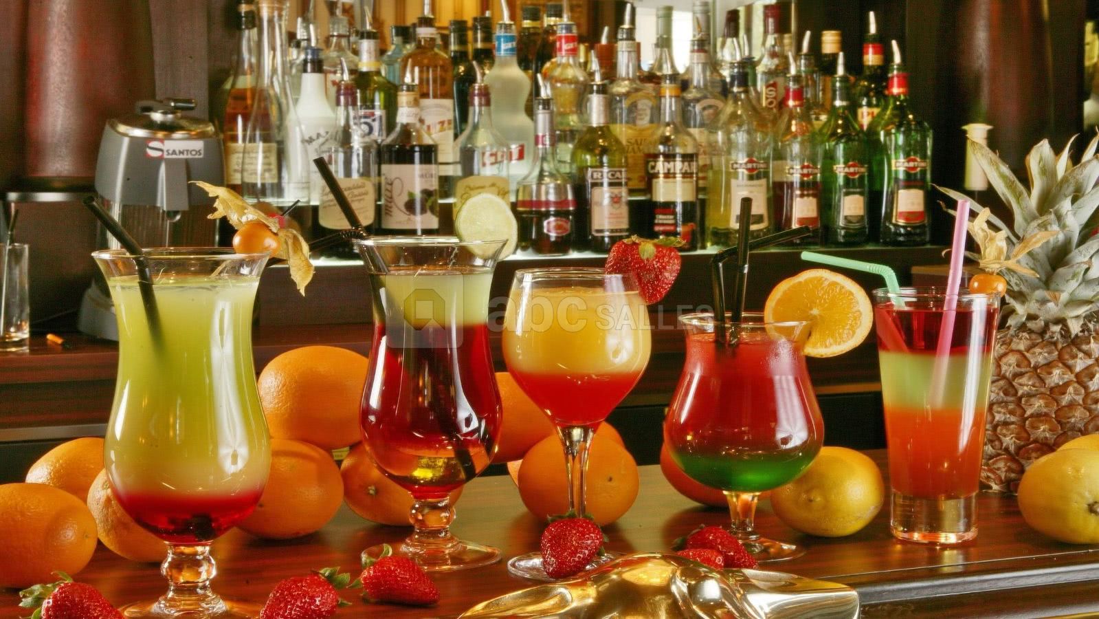 Le Bar