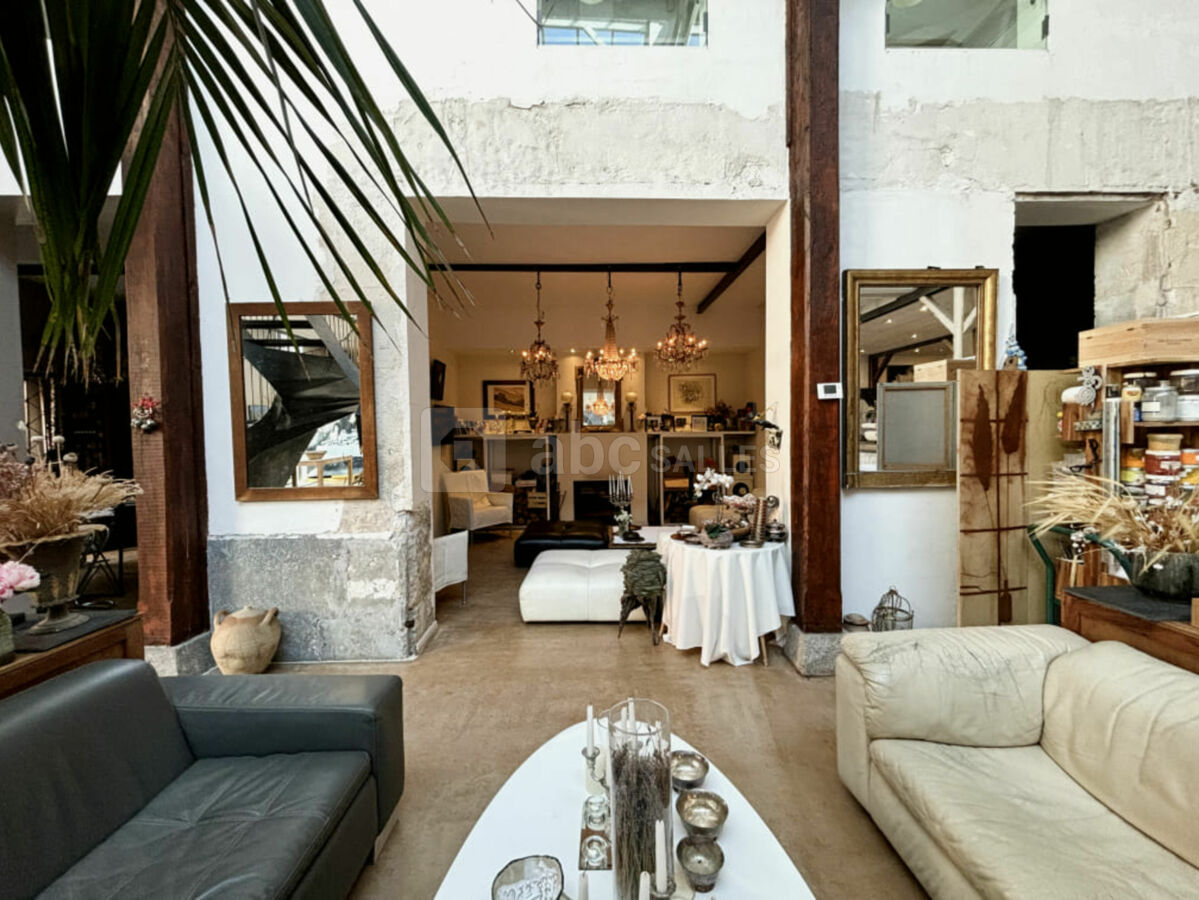 Petit salon