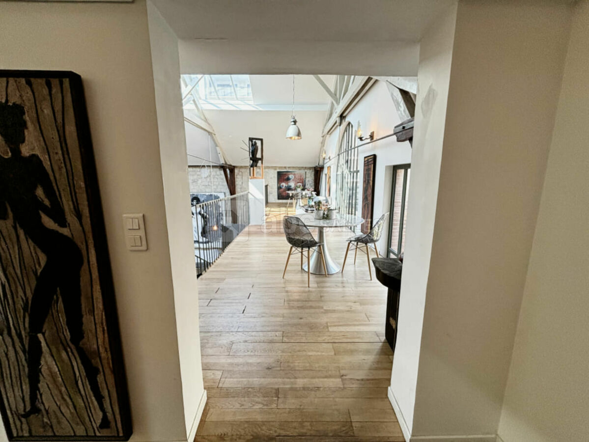 Mezzanine côté cour