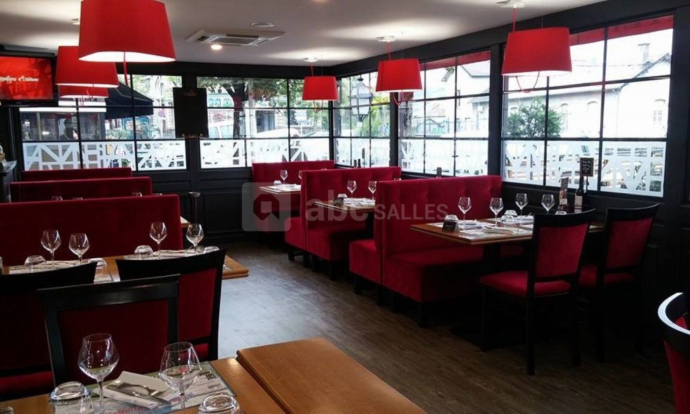 Les Relais d'Alsace - Taverne Karlsbräu