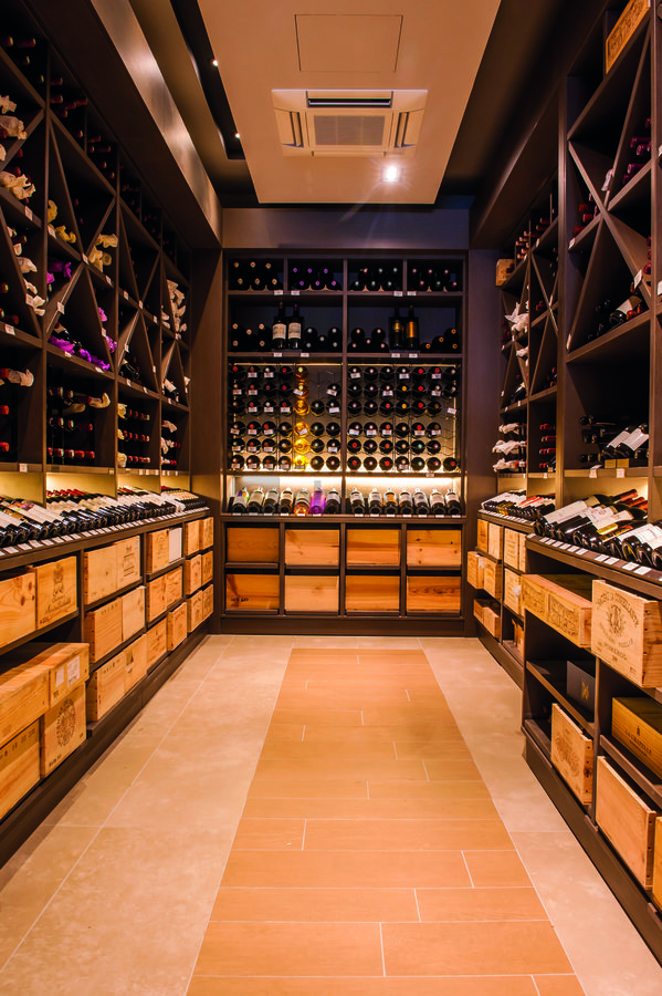 Boutique/CAVE