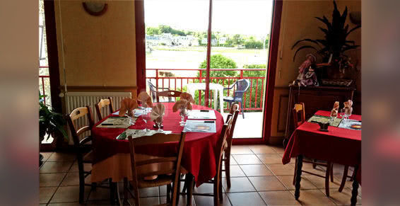 Hôtel Restaurant Le Vieux Château