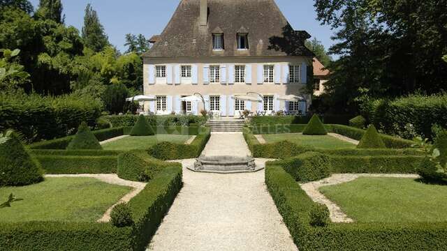 Domaine De La Barde - ABC Salles