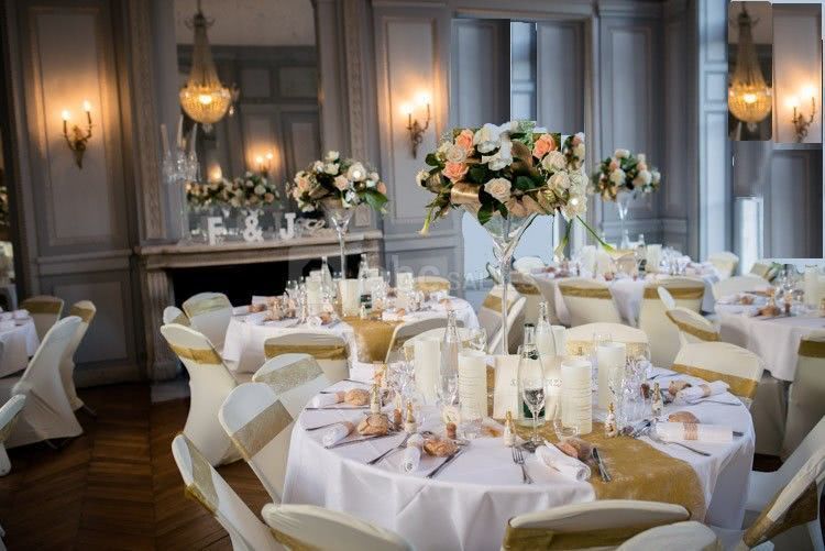 Salon gris en salle de recption