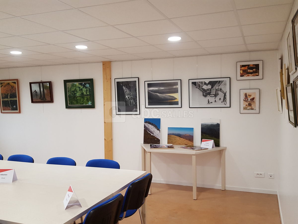 Exposition de peintures et photos