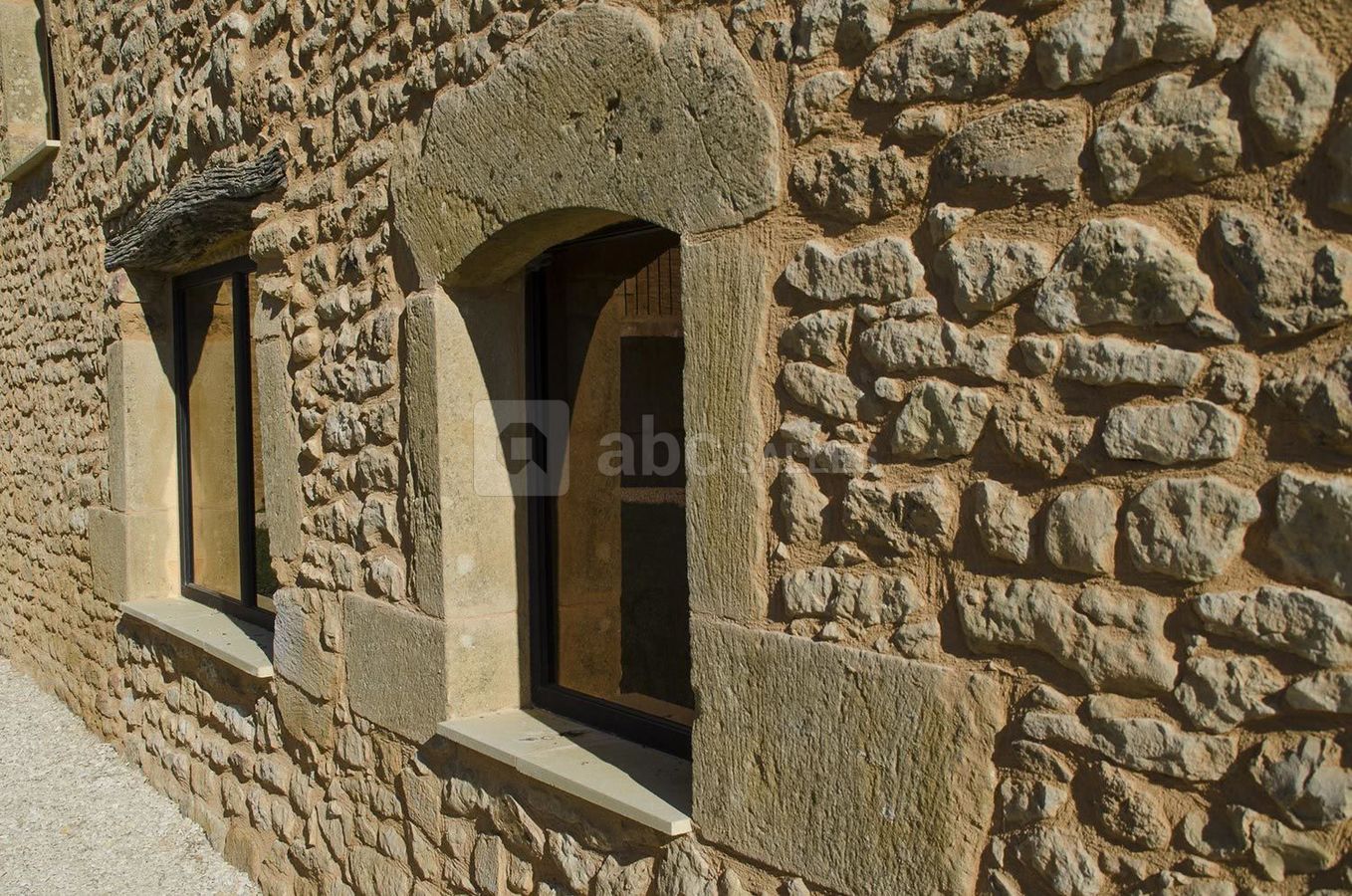 Salle de réception du Domaine de Pémejot
