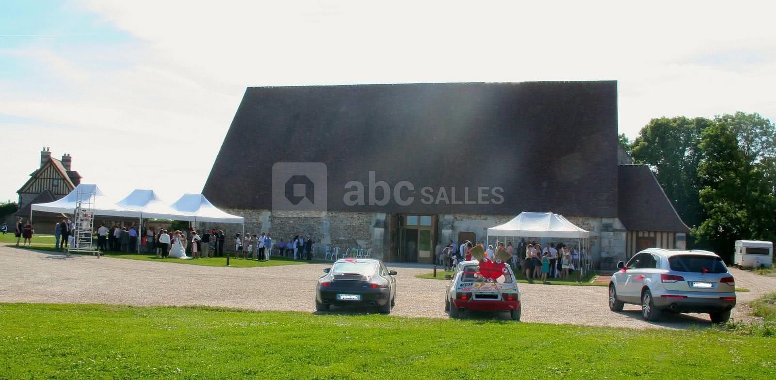 Devanture et parking
