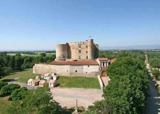 Château de Montrond-les-Bains