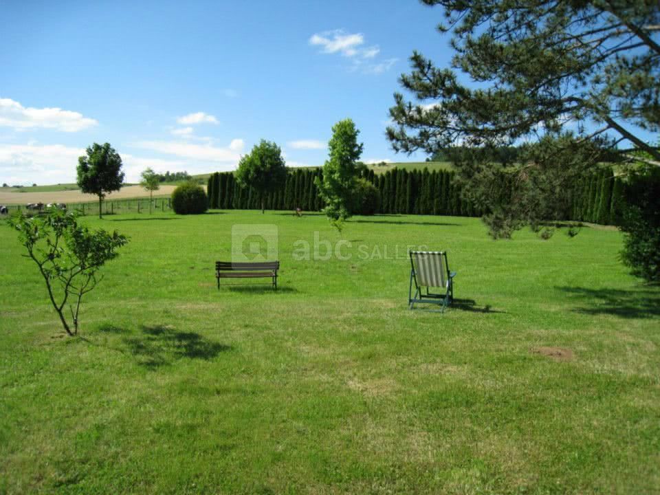 Un espace ensoleillé pour se couper du stress extérieur