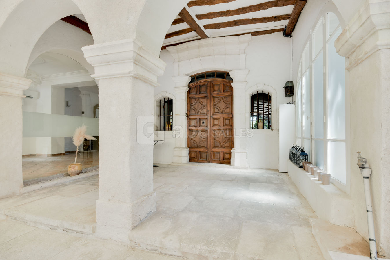 Entrée de la grande maison