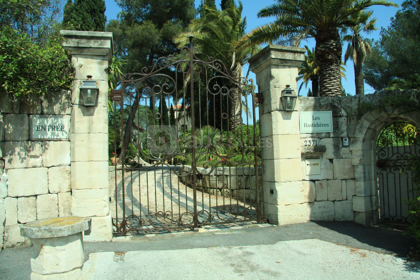 Portail d'entrée