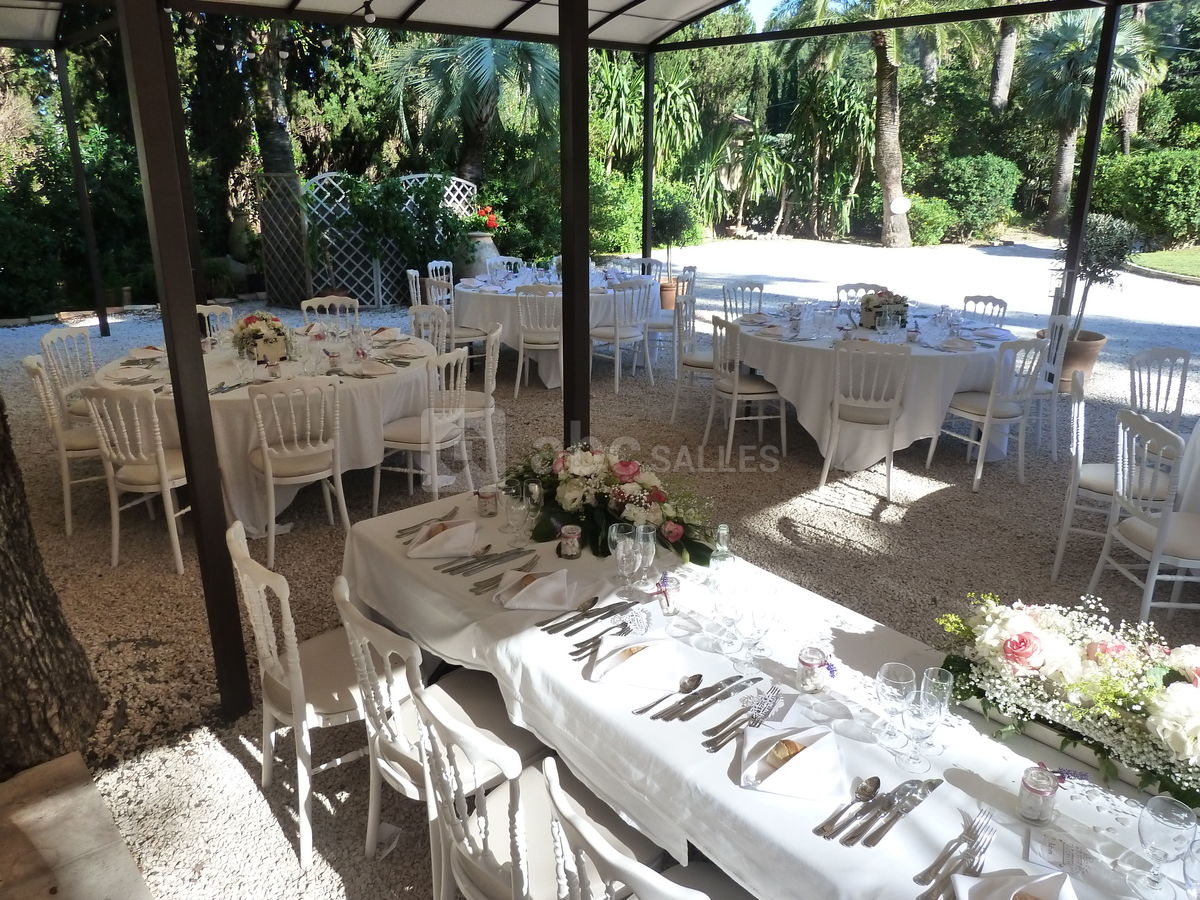 Sous la pergola