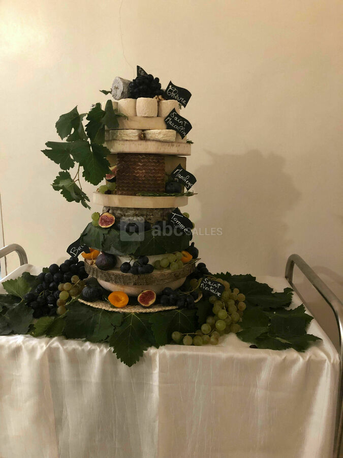 Pièce montée de fromages