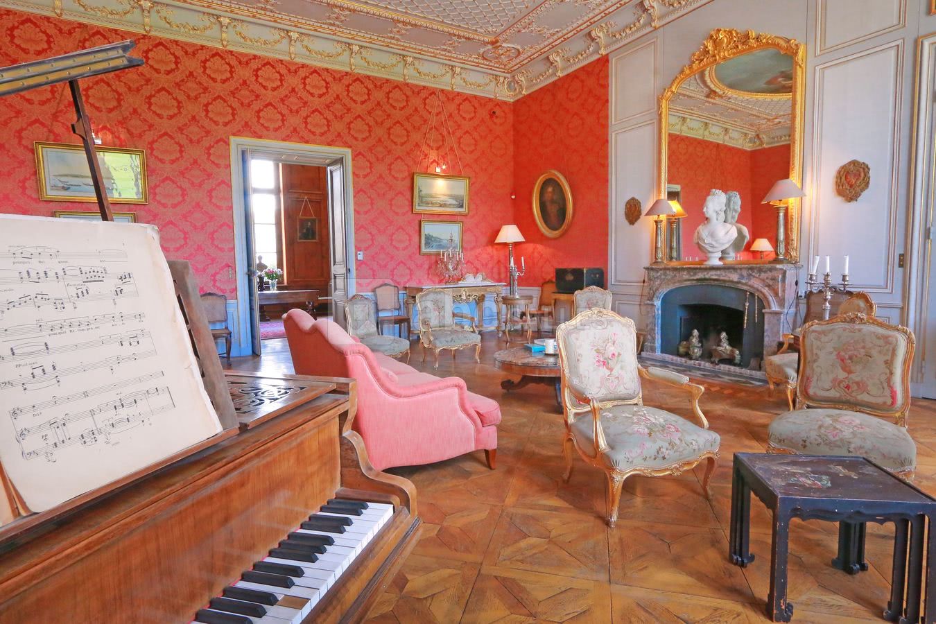 Salon