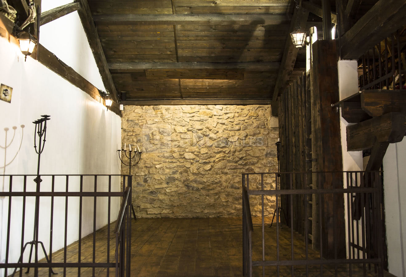 La Taverne