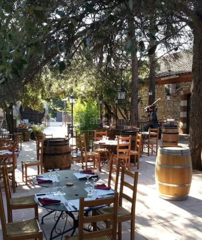 La Taverne