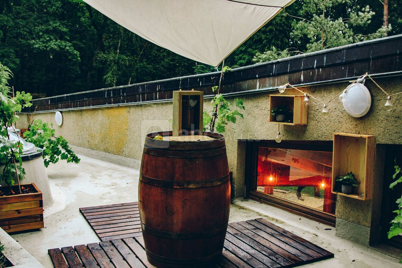 Petit terrasse sur le toile