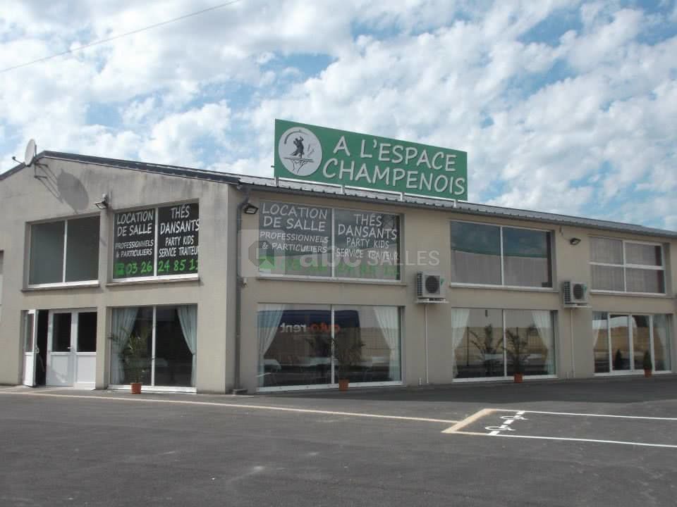 Vu de la cour extérieure