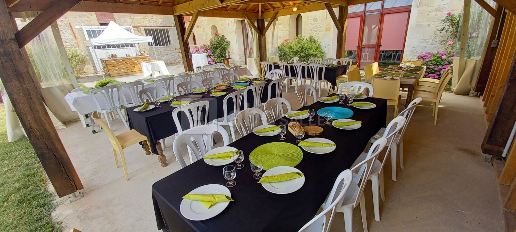 Repas professionnel clé en main 50 pers