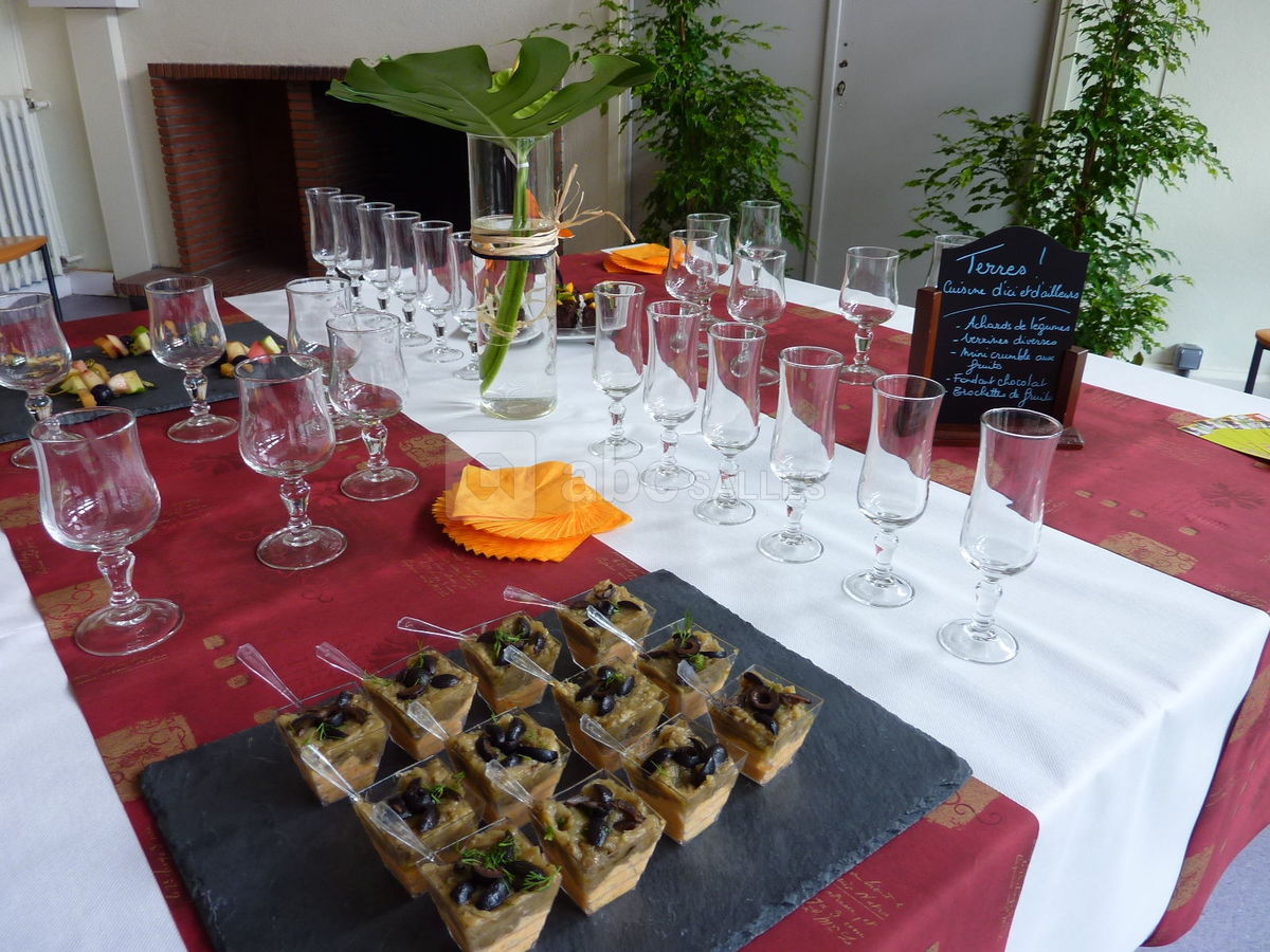 Service traiteur, produits exotiques