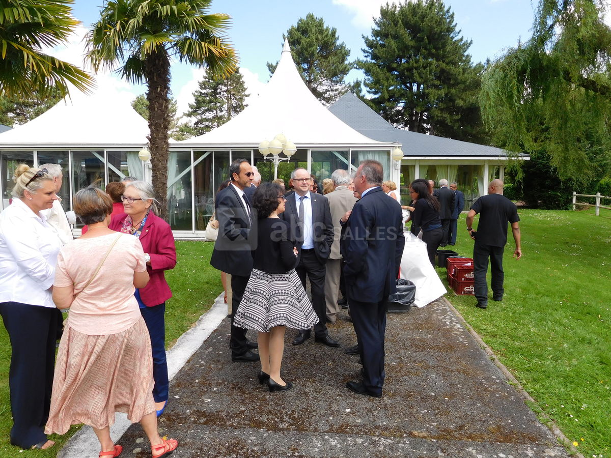Coté terrasse jardin