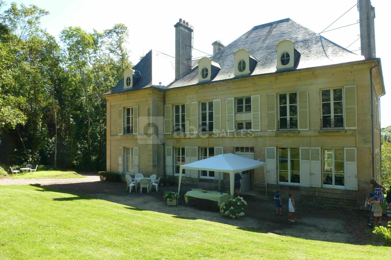 Le Bas Manoir