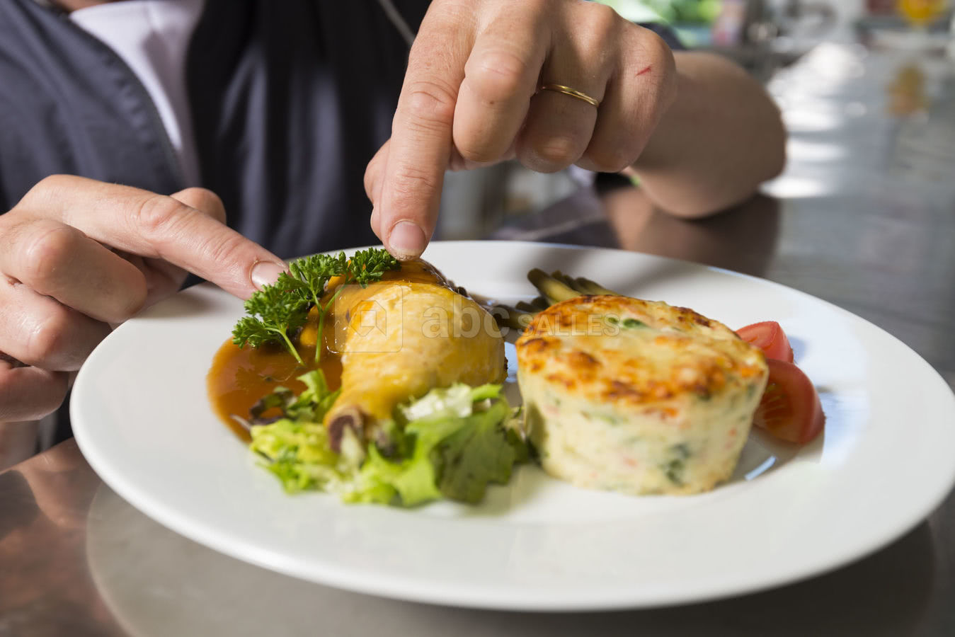Plat préparé par le chef cuisinier