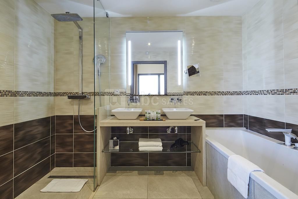 Salle de bain suite